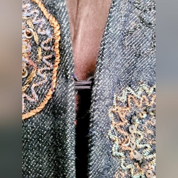 Chico's Women's Dark Blue Denim Embroidered Beaded Jacket 99%Cotton 1/Small - Picture 10 of 16